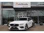 Volvo V60 B3 R-Design 163pk | Cruise | Climate | Camera | LED | Carplay | Navigatie | Virtual | Trekhaak
