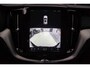 Volvo XC60 2.0 T6 Plug-in hybrid AWD HUD Panodak Leder Navi Camera Elektr. bedienbare achterklep Sfeerverlichting PDC LM velgen BTW auto! SPLINTERNIEUW!