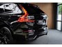 Volvo XC60 2.0 T6 Plug-in hybrid AWD HUD Panodak Leder Navi Camera Elektr. bedienbare achterklep Sfeerverlichting PDC LM velgen BTW auto! SPLINTERNIEUW!