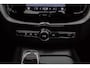 Volvo XC60 2.0 T6 Plug-in hybrid AWD HUD Panodak Leder Navi Camera Elektr. bedienbare achterklep Sfeerverlichting PDC LM velgen BTW auto! SPLINTERNIEUW!