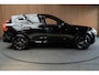 Volvo XC60 2.0 T6 Plug-in hybrid AWD HUD Panodak Leer Navi Camera Elektr. bedienbare achterklep Sfeerverlichting PDC LM velgen BTW auto! SPLINTERNIEUW!