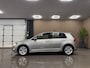 Volkswagen Golf 1.0 TSI Comfortline * Navigatie / Parkeersensoren / Cruise control / NL Auto *