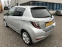 Toyota Yaris 1.5 Full Hybrid Dyn. 1e EIG DEALER PANO STOELVW.