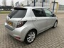 Toyota Yaris 1.5 Full Hybrid Dyn. 1e EIG DEALER PANO STOELVW.