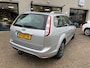 Ford Focus Wagon 1.8 Limited Trekhaak Top onderhouden