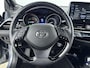 Toyota C-HR 1.8 Hybrid First Edition | Navigatie | Dodehoek detectie | JBL | Stoelverwarming | Parkeersensoren voor/achter | Full LED | Apple Carplay / Android Auto | Keyless | Adaptive Cruise | Clima | 18 inch