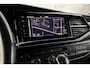 Volkswagen Transporter 2.0 TDI L2H1 | Trekhaak | Adaptieve cruise control | LED | Camera