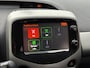 Toyota Aygo 1.0 VVT-i X * LEER * NAP PAS * STOELVERWARMING * BLUETOOTH *