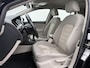 Volkswagen Golf 1.4 TSI Highline | Trekhaak | Navigatie | Camera | Keyless | 17" |