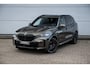 BMW X5 xDrive50e Hybride | Uniek | M Sport | Pano | H&K | Massage | Trekhaak | 22 inch | NL auto |