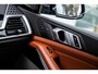 BMW X5 xDrive50e | SOH 91% | Uniek | M Sport | Pano | H&K | Massage | Trekhaak | 22 inch | NL auto |
