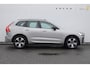 Volvo XC60 T6 350PK Automaat Plug-in hybrid AWD Plus Dark Panoramadak/ Cruise control/ Achteruitrijcamera/ Elektrisch bedienbare stoelen met geheugen/ Moritz leder/ Google infotainment/ Apple carplay/ Android auto/