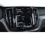 Volvo XC60 T6 350PK Automaat Plug-in hybrid AWD Ultra Bright Head-up display/ Harman Kardon audio/ BLIS/ Elektrischbedienbare stoelen met geheugen/ Moritz Leder/ Panoramadak/ Adaptive cruise control/ Pilot assist/ Apple Carplay/ Android auto/
