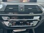 BMW X3 xDrive30e M-Sport Trekhaak Head Up Display Rondzicht Camera Adaptieve Led Koplampen Sfeerverlichting Navigatie Life Cockpit Professional 20 Inch Velgen Extra Getint Glas Apple Carplay Android Auto DAB Hoogglans Shadow Line Plug In Hybride 1e Eigenaar