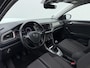 Volkswagen T-Roc 1.0 TSI Style | Pano dak | Navigatie | Carplay | Elek Achterklep | ACC | Parkeersensoren |
