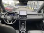 Toyota Corolla Cross 2.0 HYBRID 184PK FIRST-EDITION BLIND-SPOT ELEK-ACHTERKLEP LM-VELGEN KEYLESS PARK-SENSOREN STOELVERW DRAADLOOS-LADEN AD-CRUISE BLUETOOTH