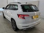 Skoda Karoq 1.5 TSI 150pk Automaat Sportline Business | Panoramadak | Comfort & Functie pakket | CarPlay | Navi | Canton | Stoelv.