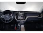 Volvo XC60 T6 Recharge AWD Ultra Dark - Luchtvering - Panorama/schuifdak - IntelliSafe Assist & Surround - 360º Camera - Harman/Kardon audio - Adaptieve LED koplampen - Verwarmde voorstoelen, stuur & achterbank - Parkeersensoren voor & achter - Elektr. bedienb. voorstoelen met geheugen - Head up display - Draadloze tel. lader - Elektr. inklapbare trekhaak - 20' LMV