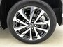 Toyota Corolla Cross Hybrid 140 Dynamic | BTW voertuig | Elektrische Achterklep | Draadloze telefoonlader | Apple CarPlay/Android Auto | Cruise Control Adaptive | Achteruitrijcamera |