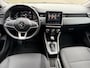 Renault Clio 1.6 E-Tech Hybrid 140 / Apple-Carplay - Android / ALL-Season / 1e Eigenaar / NED-Clio / PDC incl. weergave