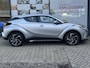 Toyota C-HR 2.0 HYBRID DYNAMIC AD-CRUISE CLIMA PARK-SENSOREN CAMERA NAVI 4S-BANDEN APPLE/ANDROID NL-AUTO