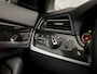 BMW 5-Serie 520i Luxury Sport 184Pk Automaat (SCHUIFDAK, VIRTUAL COCKPIT, NAVIGATIE, MEMORY SEATS, LEDER, STOELVERWARMING, XENON, NIEUWE APK, NIEUWSTAAT)