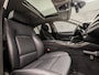 BMW 5-Serie 520i Luxury Sport 184Pk Automaat (SCHUIFDAK, VIRTUAL COCKPIT, NAVIGATIE, MEMORY SEATS, LEDER, STOELVERWARMING, XENON, NIEUWE APK, NIEUWSTAAT)