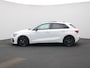 Audi A3 Sportback 40 TFSI e S edition l Adaptive cruise control l Glazen panoramadak l Stoelverwarming l Airco l Sonos premium 3D l Achteruitrijcamera l Head-up display l Optiekpakket zwart plus l Matrix koplampen l Lichtpakket ambient lighting
