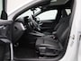 Audi A3 Sportback 40 TFSI e S edition l Adaptive cruise control l Glazen panoramadak l Stoelverwarming l Airco l Sonos premium 3D l Achteruitrijcamera l Head-up display l Optiekpakket zwart plus l Matrix koplampen l Lichtpakket ambient lighting