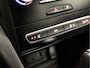 Renault Megane Estate 1.2 TCe Sport Automaat (APPLE CARPLAY, NAVIGATIE, CLIMATE, KEYLESS, STOELVERWARMING, SPORTSTOELEN, PARKEERSENSOREN, CRUISE, LM VELGEN, NIEUWSTAAT)