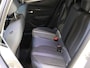 Peugeot e-2008 SUV Allure 50 kWh | Schuifdak | Keyless Entry | Stoelverwarming | 18 inch Velgen
