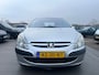 Peugeot 307 1.4 XT Clima Cruise PDC LMV Nieuwe Koppeling Nieuwe Apk