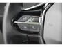 Peugeot e-2008 EV GT Pack 50 kWh 3 Fase | Adaptieve Cruise Control | Elektrisch Panoramadak | Stoelverwarming | Keyless | Parkeer Camera | Navigatie |