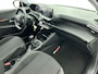 Peugeot 208 Active 75pk | Navigatie via Apple Carplay / Android Auto | Airco | Cruise Control | DAB+ radio | Bluetooth | Automatisch dimlicht | Multifunctioneel lederen stuurwiel |