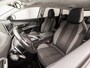 Peugeot 5008 1.2 PureTech Sport 7 Persoons Automaat (APPLE CARPLAY, GROOT NAVI, 360 CAMERA, TREKHAAK, GETINT GLAS, SPORTSTOELEN, CRUISE, LANE ASSIST, NIEUWE APK, NIEUWSTAAT)