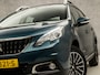 Peugeot 2008 1.2 PureTech Sport Automaat (APPLE CARPLAY, NAVIGATIE, PARKEERSENSOREN, SPORTSTOELEN, CRUISE, ARMSTEUN, NIEUWSTAAT)