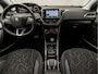 Peugeot 2008 1.2 PureTech Sport Automaat (APPLE CARPLAY, NAVIGATIE, PARKEERSENSOREN, SPORTSTOELEN, CRUISE, ARMSTEUN, NIEUWSTAAT)