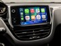 Peugeot 2008 1.2 PureTech Sport Automaat (APPLE CARPLAY, NAVIGATIE, PARKEERSENSOREN, SPORTSTOELEN, CRUISE, ARMSTEUN, NIEUWSTAAT)
