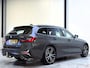BMW 3-Serie Touring 330i High Executive Individual|Pano|360 Camera|Adaptief|Trekhaak|Stuurverwarming|Org NL|Dealer O.H.|Harman