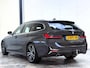 BMW 3-Serie Touring 330i High Executive Individual|Pano|360 Camera|Adaptief|Trekhaak|Stuurverwarming|Org NL|Dealer O.H.|Harman