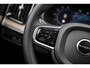 Volvo XC90 2.0 T8 Plug-in hybrid AWD Plus Dark | Facelift | Panoramadak | Head-Up display | 20" lichtmetalen velgen | 360 Camera | Getint glas | Google Maps navigatie |