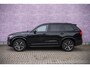 Volvo XC90 2.0 T8 Plug-in hybrid AWD Plus Dark | Facelift | Panoramadak | Head-Up display | 20" lichtmetalen velgen | 360 Camera | Getint glas | Google Maps navigatie |