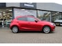 Mazda 2 1.5 Skyactiv-G Luxury , i-Activesense pakket, Navi, Camera, Clima, All Season, Stoel/stuurverwarming, Cruise, Apple Carplay, Android Auto, LMV 16 Inch, HUD, LKA, PDC