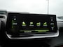 Peugeot 208 1.2 PureTech GT | Lage km.stand | Keyless start | Full led | 17 inch lichtmetalen velgen | Trekhaak | Parkeersensoren voor en achter | Achteruitrijcamera | Climate control | Cruise control