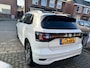 Volkswagen T-Cross 1.5 TSI STYLE BNS  R-LINE van binnen en buiten