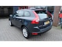 Volvo XC60 2.0T Kinetic Navi/DVD/Clima/Cruise/18"/PDC