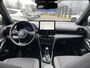 Toyota Yaris Cross 1.5 Hybrid 115 First Edition ALL-SEASON STOEL/STUURVERW KEYLESS DRAADLOOS-LADEN APPLE/ANDROID CAMERA AD-CRUISE LM-VELGEN BLUETOOTH DAB+