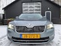 Skoda Superb 1.4 TSI ACT Style Business Full-Map Navi, Bi-Xenon, Climate, Cruise-Control, Stoelverwarming, Trekhaak afn. LM-Velgen