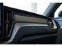 Volvo XC60 2.0 T6 Plug-in hybrid AWD Plus Black Edition | Verwacht Nov. 2025 | Luchtvering | Head-Up Display | 360º Camera | Schuif/Kantel-Panoramadak | Google Infotainment | 21" Lichtmetalen Wielen |