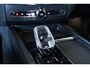 Volvo XC60 2.0 T6 Plug-in hybrid AWD Plus Black Edition | Verwacht Nov. 2025 | Luchtvering | Head-Up Display | 360º Camera | Schuif/Kantel-Panoramadak | Google Infotainment | 21" Lichtmetalen Wielen |